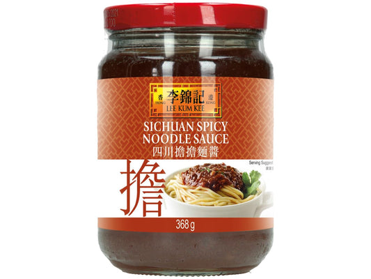 LEE KUM KEE Sichuan Style Scharfe Nudeln Sauce 368g
