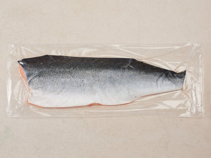  Färöer Lachs-Filet (Sashimi Qualität) · Pre-Rigor pro Stück 2kg